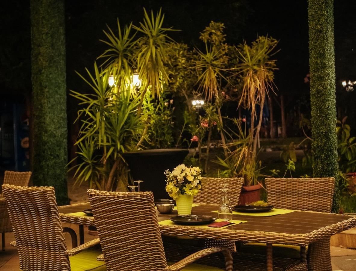 Hotel Restaurant Rustic Alexandria Eksteriør bilde